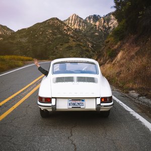 红杏归来张雅丹怀孕小说TXT下载
